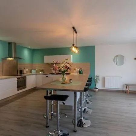 Cosy Avec Jardin, Cheminee Et Jeux Enfants A - Fr-1-583-116 Holiday home *